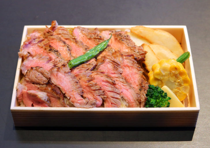 ステーキ弁当 150g テイクアウト おうちで居酒家 お弁当 オードブルご予約承り中 金沢市 ステーキ弁当 150g テイクアウト おうちで居酒家 お弁当 オードブルご予約承り中 金沢市